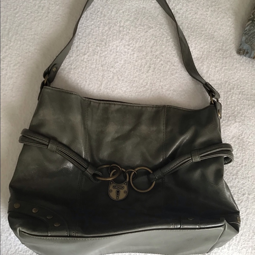XOXO : LODEN green leather purse LIKE NEW